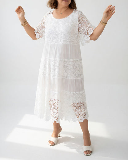 Clarisse™ — Robe midi élégante à dentelle délicate